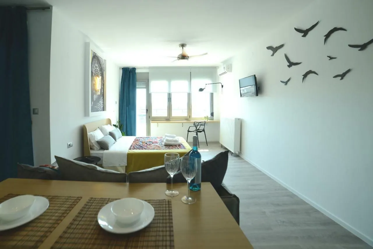 Mazi7Thfloor #3 Apartment Thessaloniki